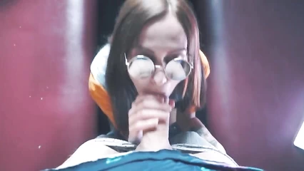 Экстрим с красивой девушкой в поезде ч1